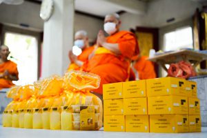 ชุดทำบุญ ถวายสังฆทาน